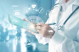 Mniej pieniędzy trafia do NFZ - szpitale martwią się o fundusze na leczenie