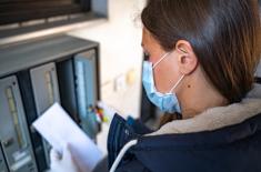 Wybory tylko korespondencyjne w gminie lub regionie możliwe, ale trudne i ryzykowne