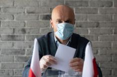 Trwa druga tura wyborów prezydenckich, lokale są czynne od 7 do 21, seniorzy bez kolejki