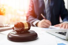 Przewlekłość wciąż kulą u nogi polskich procesów