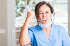 Amnesty: Personel medyczny umiera i jest zastraszany