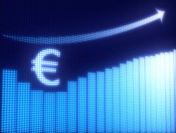 Szczyt UE: 1,8 bln euro w budżecie i funduszu odbudowy - z kontrolą praworządności