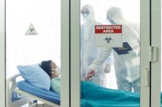 Nakaz pracy w jednym miejscu dla personelu zajmującego się COVID-19 trochę złagodzony