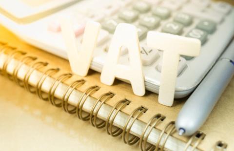 Sejm zmieni przepisy, by nie obniżać stawek VAT