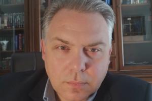 Marcin Pakulski: Centralizacja NFZ niebezpieczna, także dla prezesów