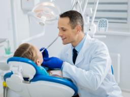 SN: Dentyści okazali się nierzetelni przy wykonywaniu protezy