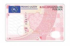 Prawo jazdy trzeba mieć przy sobie tylko do 4 grudnia