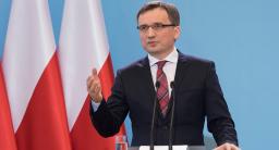 Ustawa o bezkarności urzędniczej wycofana z Sejmu