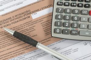 Zmiany w podatkach - także prawnicy PIT rozliczą w formie ryczałtu