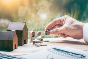 Zwrot spółdzielczych udziałów małżonkowi bez PIT