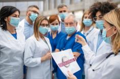 Ustawa zmieniona - izby lekarskie przygotowują listy do delegowania do walki z pandemią