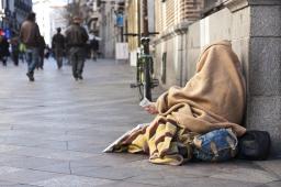 Maląg: W tym roku przeznaczyliśmy ponad 17 mln zł na wsparcie bezdomnych