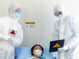 Niedzielski: Realizujemy plan dodatków dla medyków kierowanych do walki z epidemią