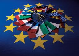 Szczyt UE bez decyzji w sprawie budżetu i mechanizmu praworządności