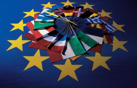 Szczyt UE bez decyzji w sprawie budżetu i mechanizmu praworządności