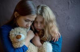Polskie dzieci nadal bez pełnej ochrony - petycja do Senatu