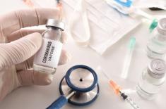 Jest rozporządzenie w sprawie szczepień, ale nie mówi, kto ma pierwszeństwo