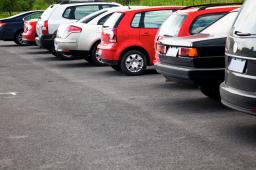 Kolejna warszawska uchwała w sprawie stref płatnego parkowania zaskarżona przez prokuraturę