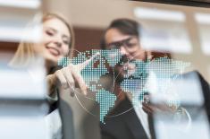 Praca zdalna to nie urlop - nie można bez wiedzy firmy wykonywać jej z zagranicy