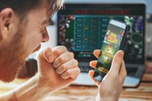 SN: Jeden dzień zabawy, a kariera radcy - w gruzach