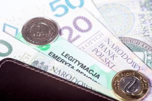 OPZZ chce w 2022 roku płacy minimalnej wyższej o co najmniej 500 zł netto