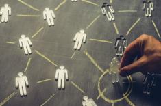 W serwisach ogłoszeniowych lawinowo przybywa ofert pracy. Najwięcej z obszaru handlu i produkcji