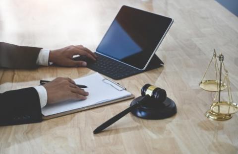 Niewydolność Krajowego Rejestru Karnego wydłuża procesy