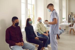 Biletomaty na SOR nie skrócą kolejek, a lekarzom dodadzą pracy