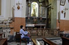 Od niedzieli w kościołach więcej miejsc dla wiernych - jest rozporządzenie