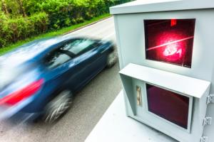 Strasburg: Punkty karne i odebranie prawa jazdy to nie jest podwójna kara za ten sam czyn