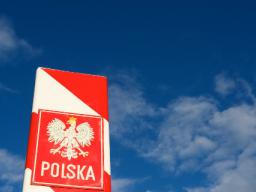 MF zachęca do powrotu do Polski i proponuje abolicję podatkową