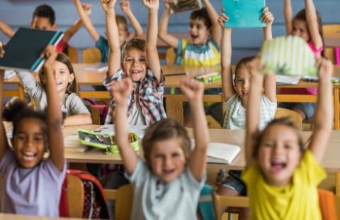 O bezpieczeństwo na patriotycznej wycieczce musi zadbać dyrektor