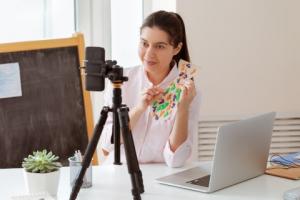 NIK sprawdziła, jak szkoły poradziły sobie ze zdalnym nauczaniem