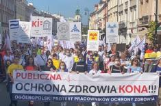 Protest medyków przedstawił swoje porozumienie. Chcą podwyżek, ale stopniowo