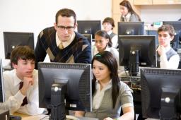 Laboratoria Przyszłości - rząd zapowiada duże wsparcie techniczne dla szkół