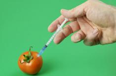 Antyszczepionkowcy protestowali przed Sejmem