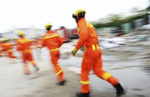 Strażacy nie chcą zastępować ratowników medycznych w karetkach