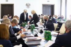 Senat: Korupcja jako przestępstwo urzędnicze karane surowiej