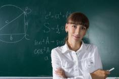 Zwiększenie pensum - niby trzyletni okres przejściowy, ale obniżka pensji i etatu od razu