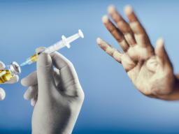 SN: Zawieszenie prawa wykonywania zawodu dla lekarza antyszczepionkowca