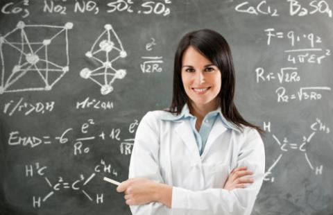 MEiN: Godziny ponadwymiarowe niesprawiedliwe, więc będzie ich mniej