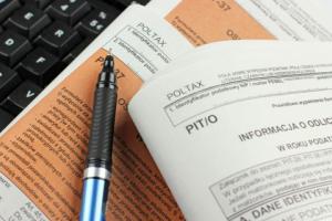 Ulga dla klasy średniej również dla nauczycieli akademickich, ale z osiągnięciem progu może być problem