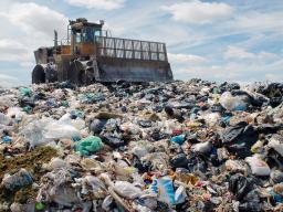 Nowy departament w GIOŚ zajmie się walką z nielegalnym przewozem śmieci
