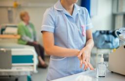 Pielęgniarki nie chcą pracować w Polsce, szpitalom grozi paraliż