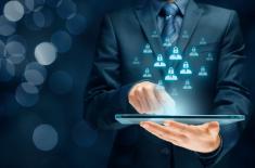 Prokuratura wszczyna postępowanie ws. rozesłania e-dziennikiem informacji o Lex Czarnek