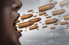 Wojna to też fake newsy, a sankcje jeszcze słabe