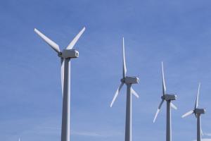 Rząd chce nowych przepisów dla morskich farm wiatrowych