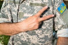 Wojenna chwała w innym kraju tylko za zgodą i nie dla przestępcy lub dłużnika