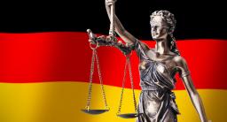 Niemiecka prokuratura z Hanoweru oskarża Gerharda Schroedera