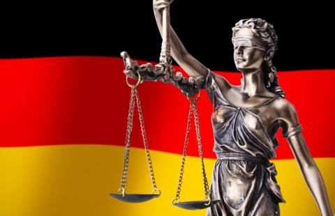 Niemiecka prokuratura z Hanoweru oskarża Gerharda Schroedera